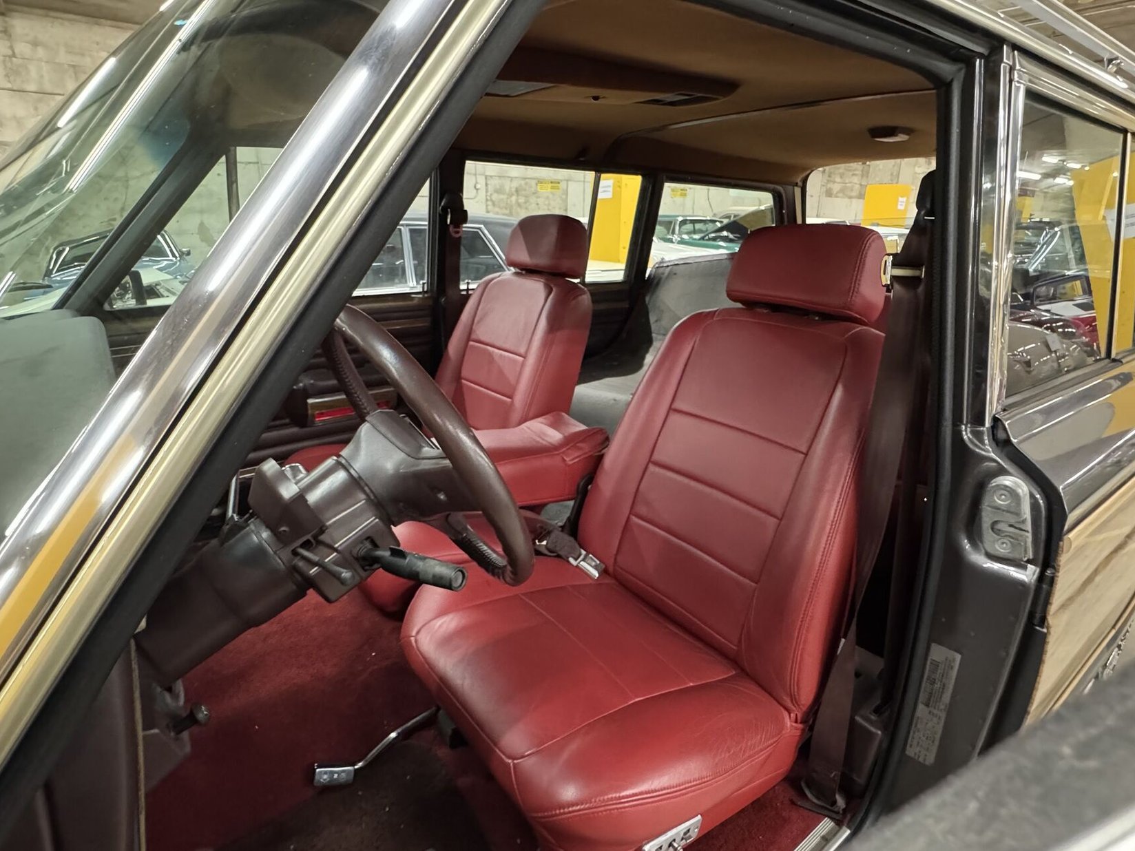 Jeep Grand Wagoneer 1990 Gris Montréal - photo #17