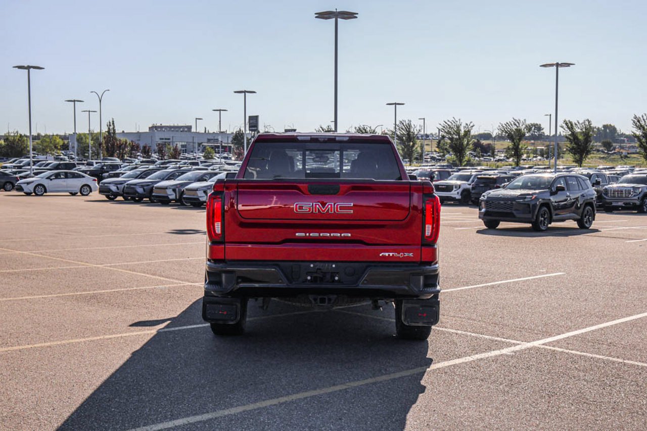 2024 GMC Sierra 1500 4WD Crew Cab 147 AT4X Red Sherwood Park - photo #6