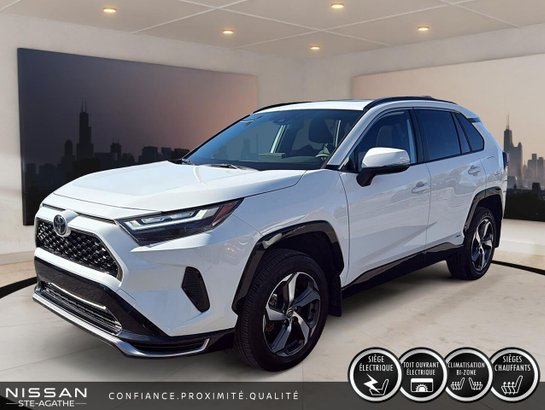 Toyota RAV4 hybride rechargeable SE TI | HYBRIDE RECHARGEABLE | TOIT OUVRANT | VOLANT CHAUFFANT | CARPLAY 2025 Blanc