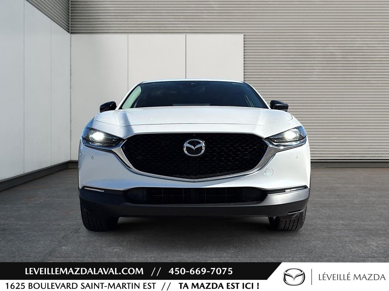 2023 Mazda CX-30 GT TI avec moteur turbo White Laval - photo #1