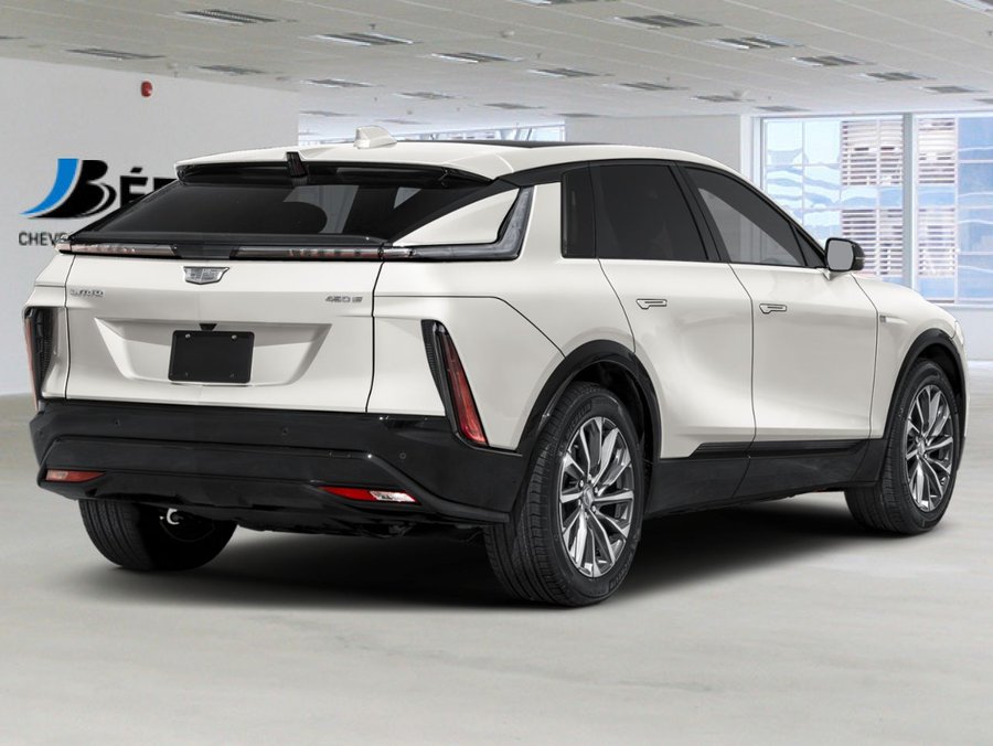 2027 CADILLAC LYRIQ LYRIQ ELECTRIC SPORT AWD (1SF) Vibrant White Tricoat