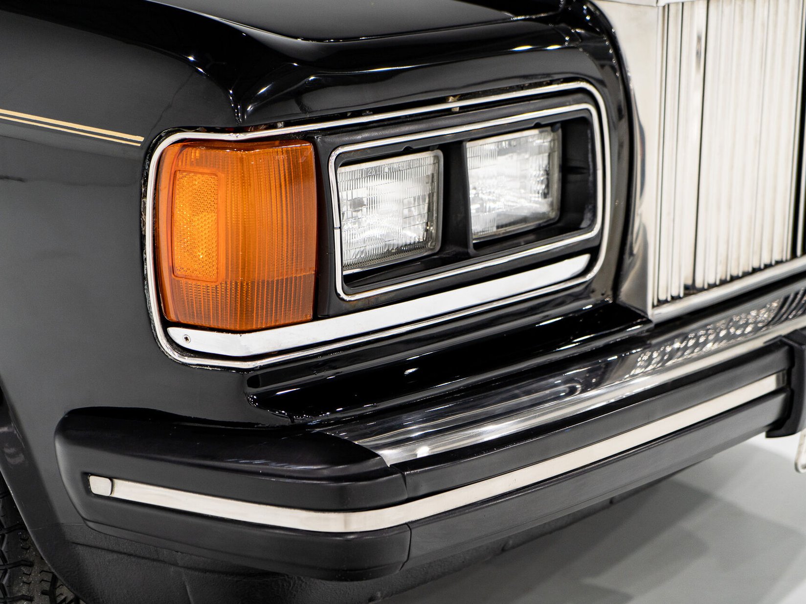 Rolls Royce Silver Spur **PRIX EN USD** 1981 Noir Montréal - photo #35