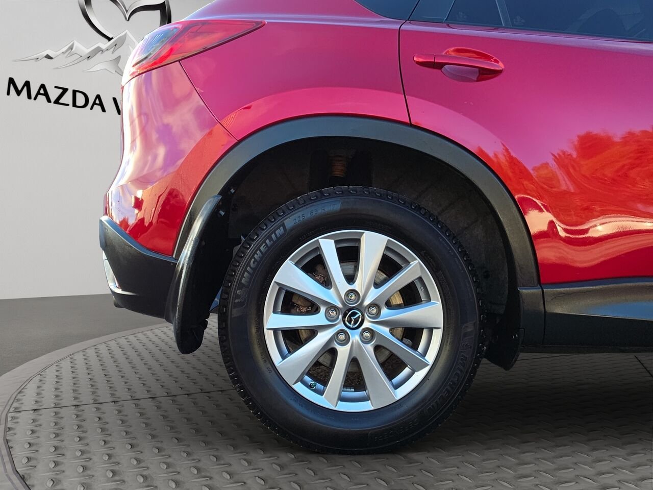2016 Mazda CX-5 TOURING, Toit ouvrant électrique, sièges avant chauffants, MOTEUR REMPLACÉ Red Val-David - photo #24