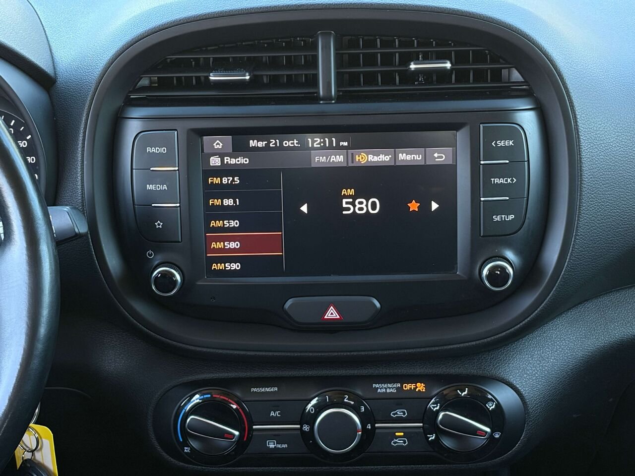 2022 Kia Soul White Gatineau - photo #16