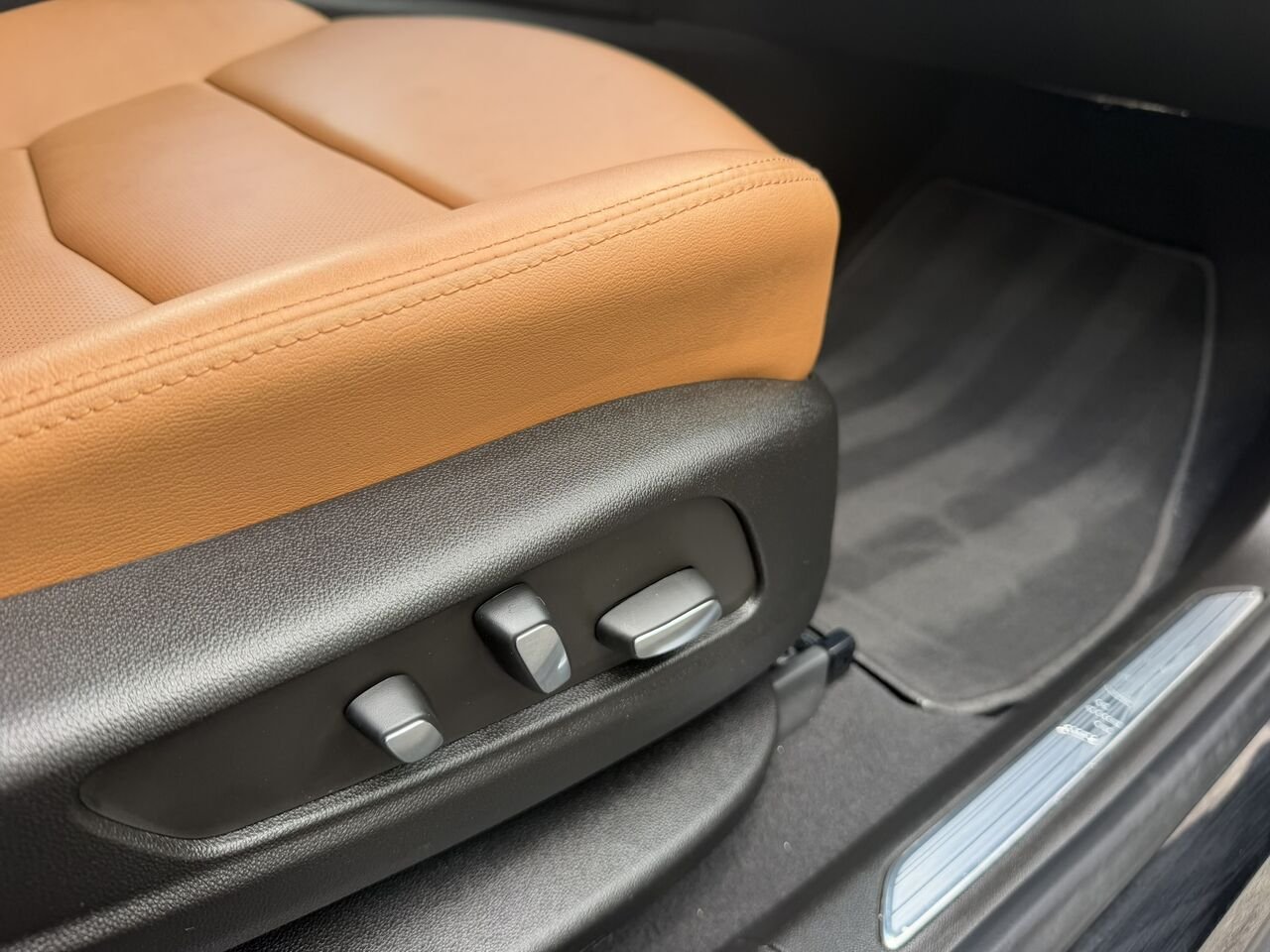 2022 Cadillac XT5 PREMIUM LUXURY AWD FINANCEMENT À PARTIR 3.99% Black Laval - photo #22