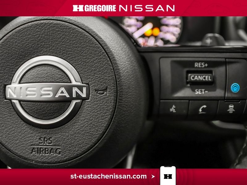 2023 Nissan Rogue White Laval - photo #18