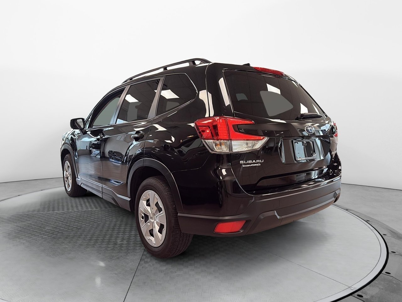 Subaru Forester 2.5i 2023 Noir Baie-Comeau - photo #3