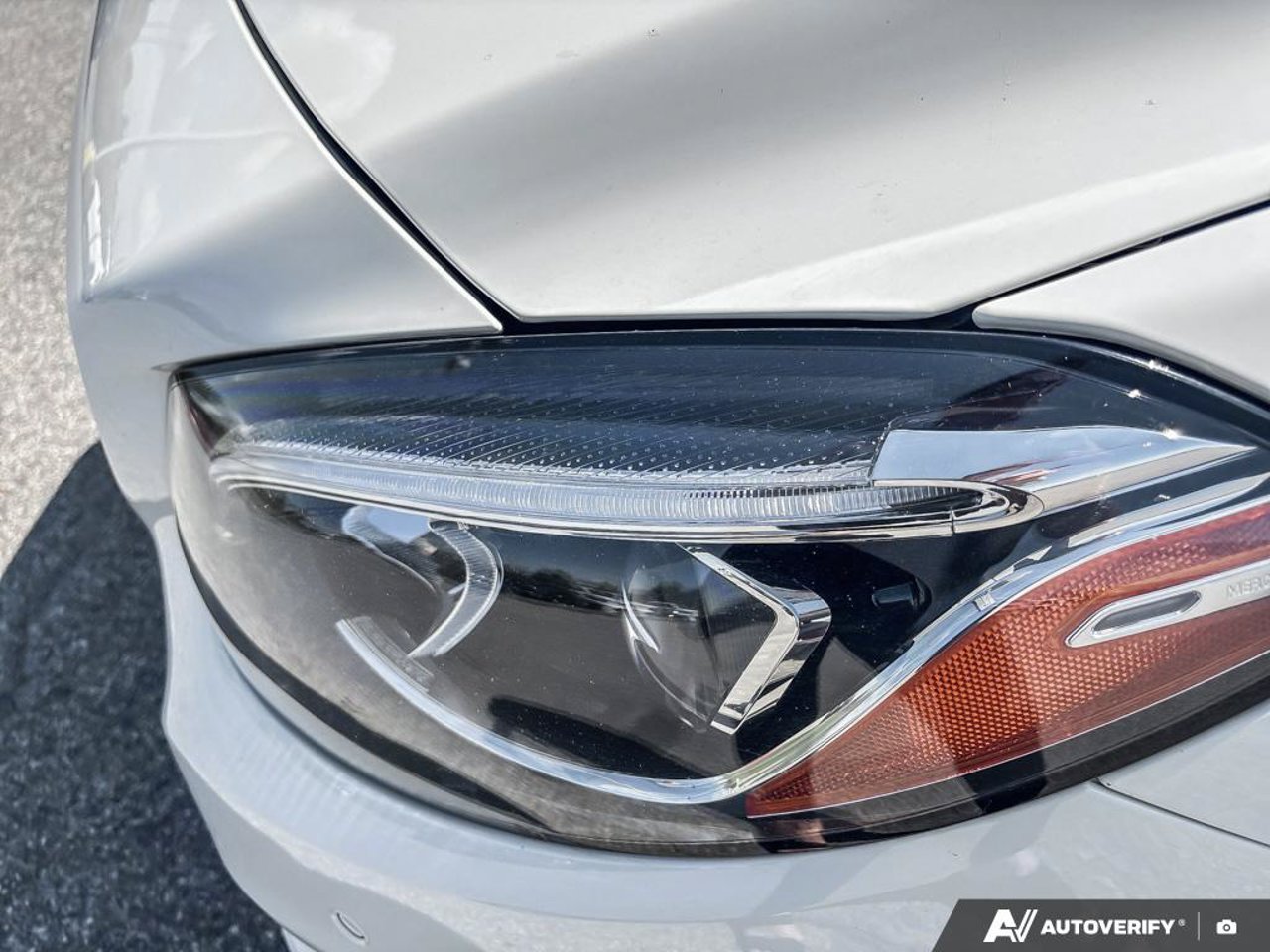 Mercedes-Benz B-Class WDDMH4GB5JJ447885 2018 Blanc Mirabel - photo #10