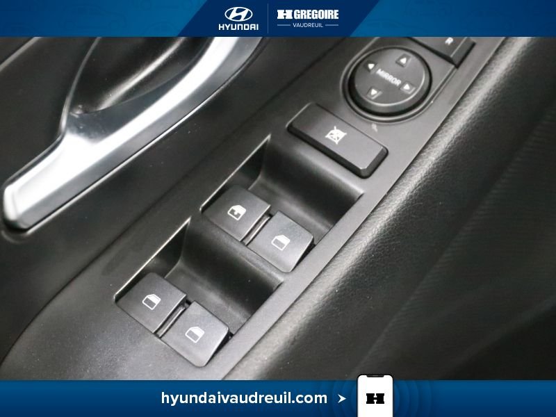 2020 Hyundai Elantra Silver Saint-Eustache - photo #16