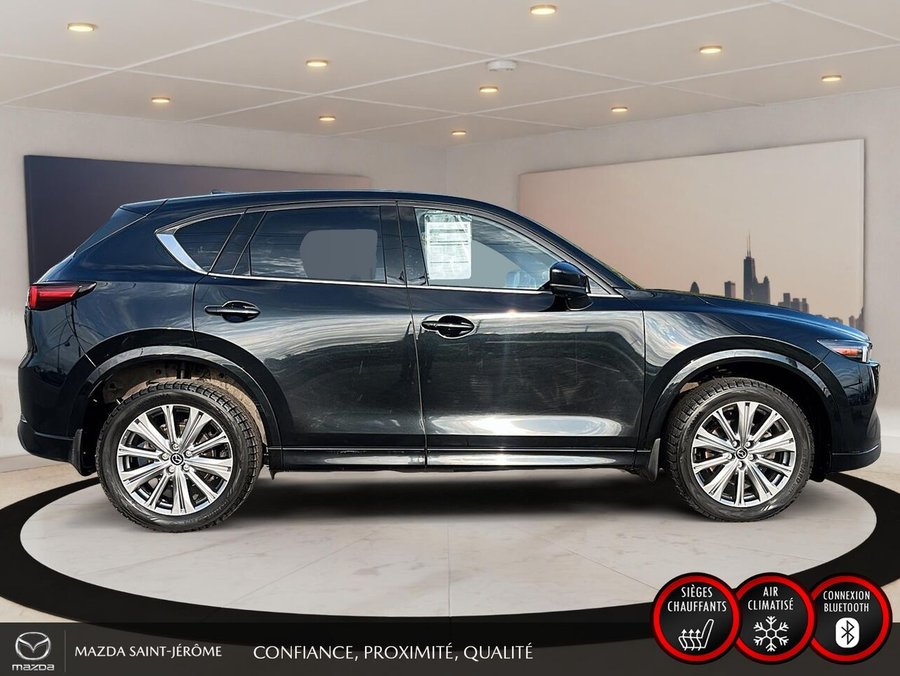 Mazda CX-5 Signature | AWD | TOIT OUVRANT | CUIR NAPPA | NAVIGATION | TÊTE HAUTE 2022 Noir