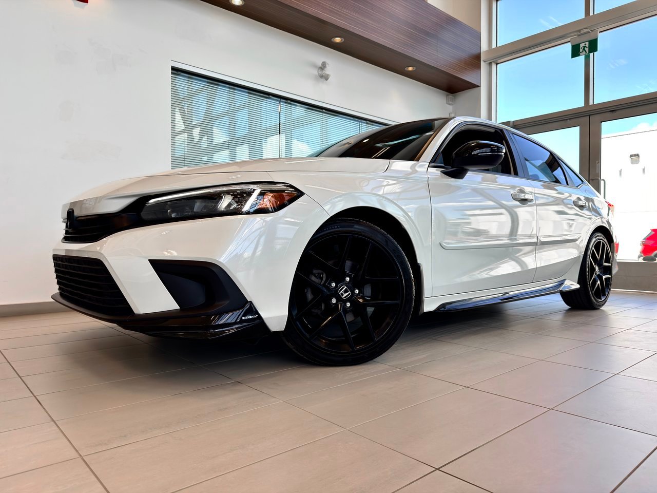 2024 Honda Civic Sedan White Notre-Dame-des-Prairies - photo #13