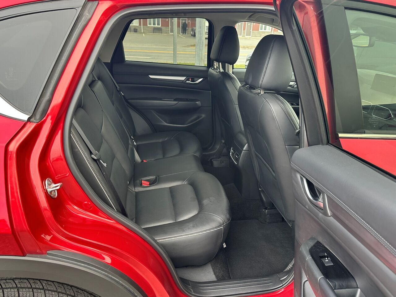 2025 MAZDA CX-5 PREFERRED CX-5 PREFERRED Red Matane - photo #13