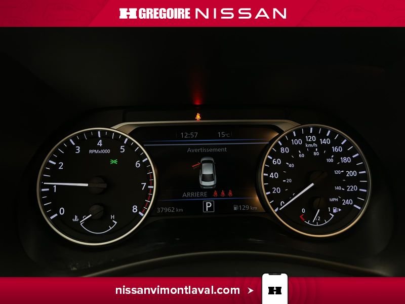 2024 Nissan Sentra Red Laval - photo #25