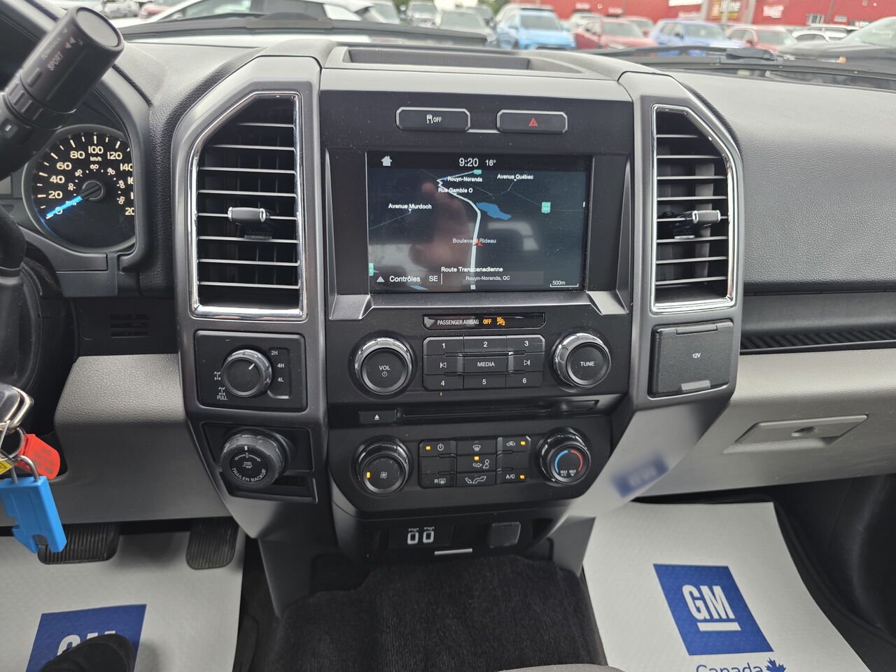 Ford F-150 Cab SuperCrew 4RM 157 po XLT 2016 Noir Rouyn-Noranda - photo #38