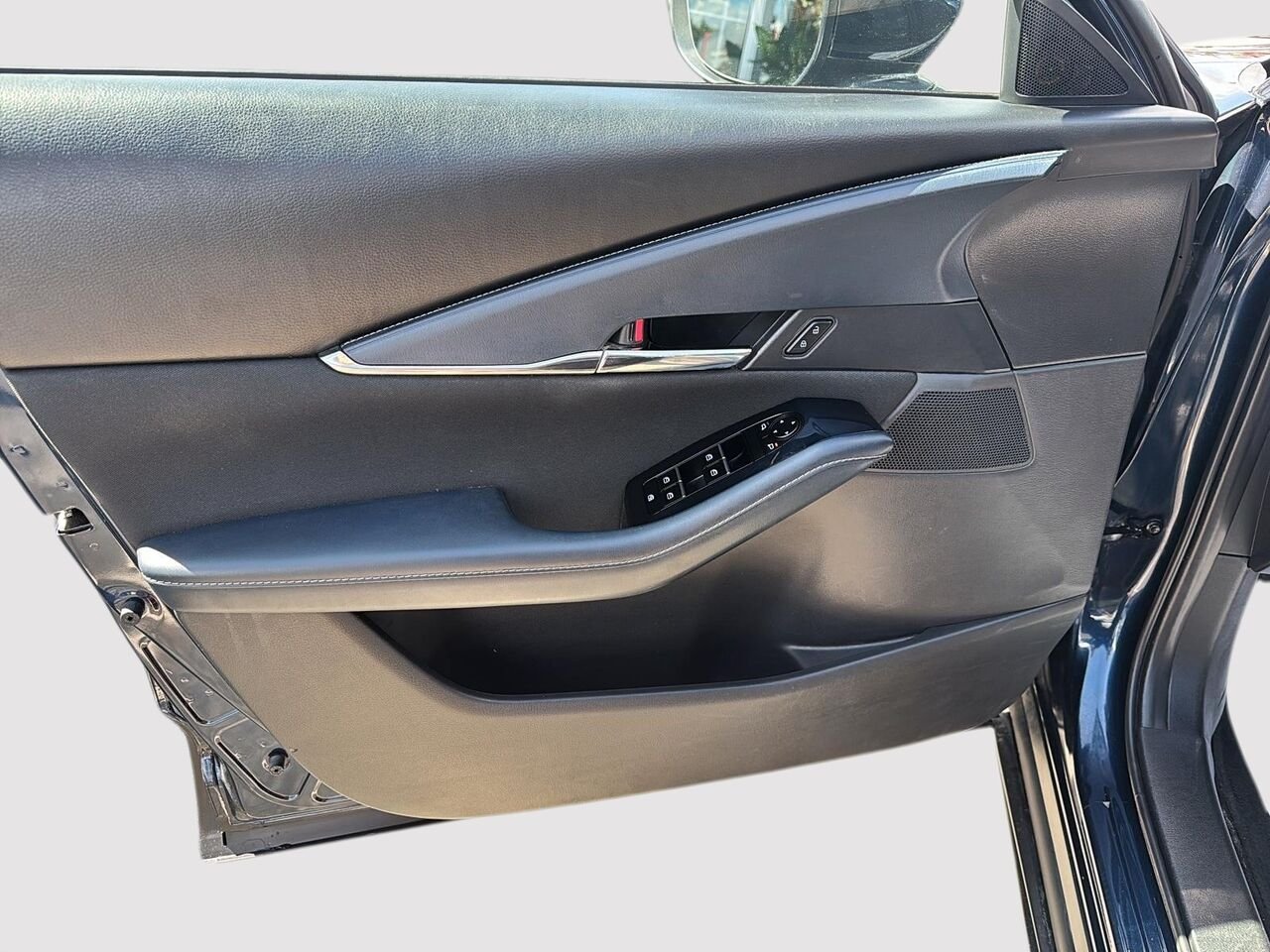 2021 Mazda CX-30 Blue Rouyn-Noranda - photo #10