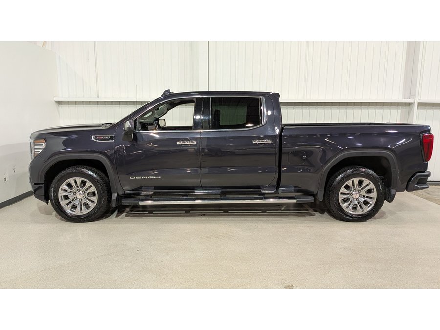 GMC Sierra 1500 4WD Crew Cab 157" Denali 2023 Gris