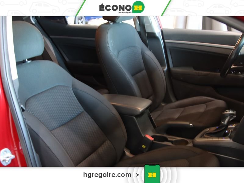 2019 Hyundai Elantra Red Saint-Eustache - photo #23