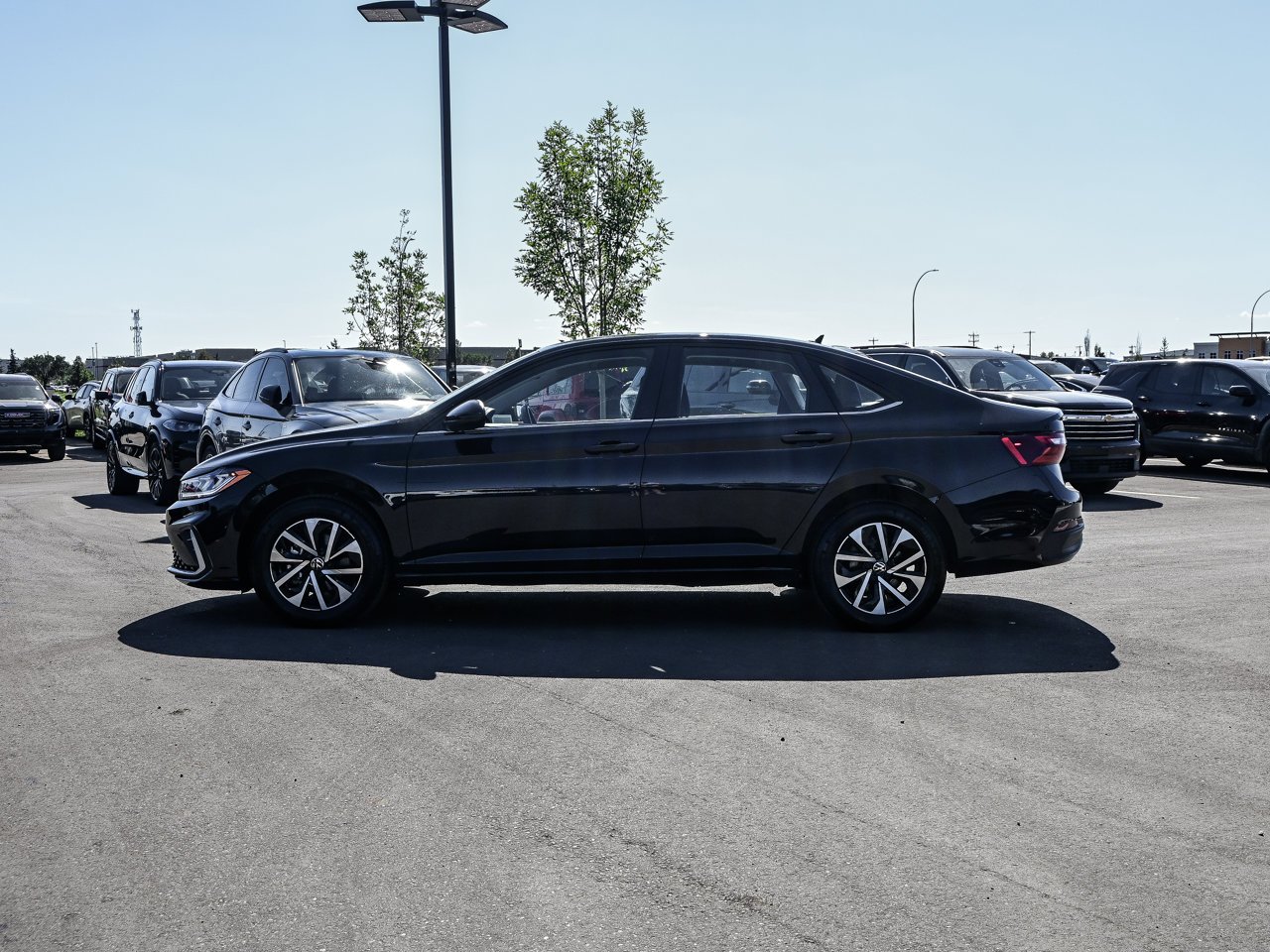 2025 Volkswagen Jetta Trendline Auto Black Sherwood Park - photo #9