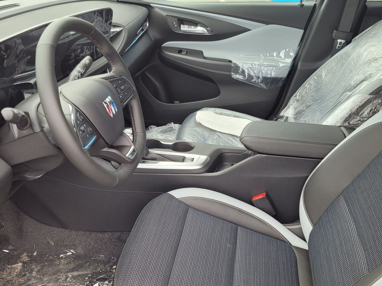 Buick Envista Privilégiée 4 portes TA 2026 Bleu océan métallisé Thetford Mines - photo #6