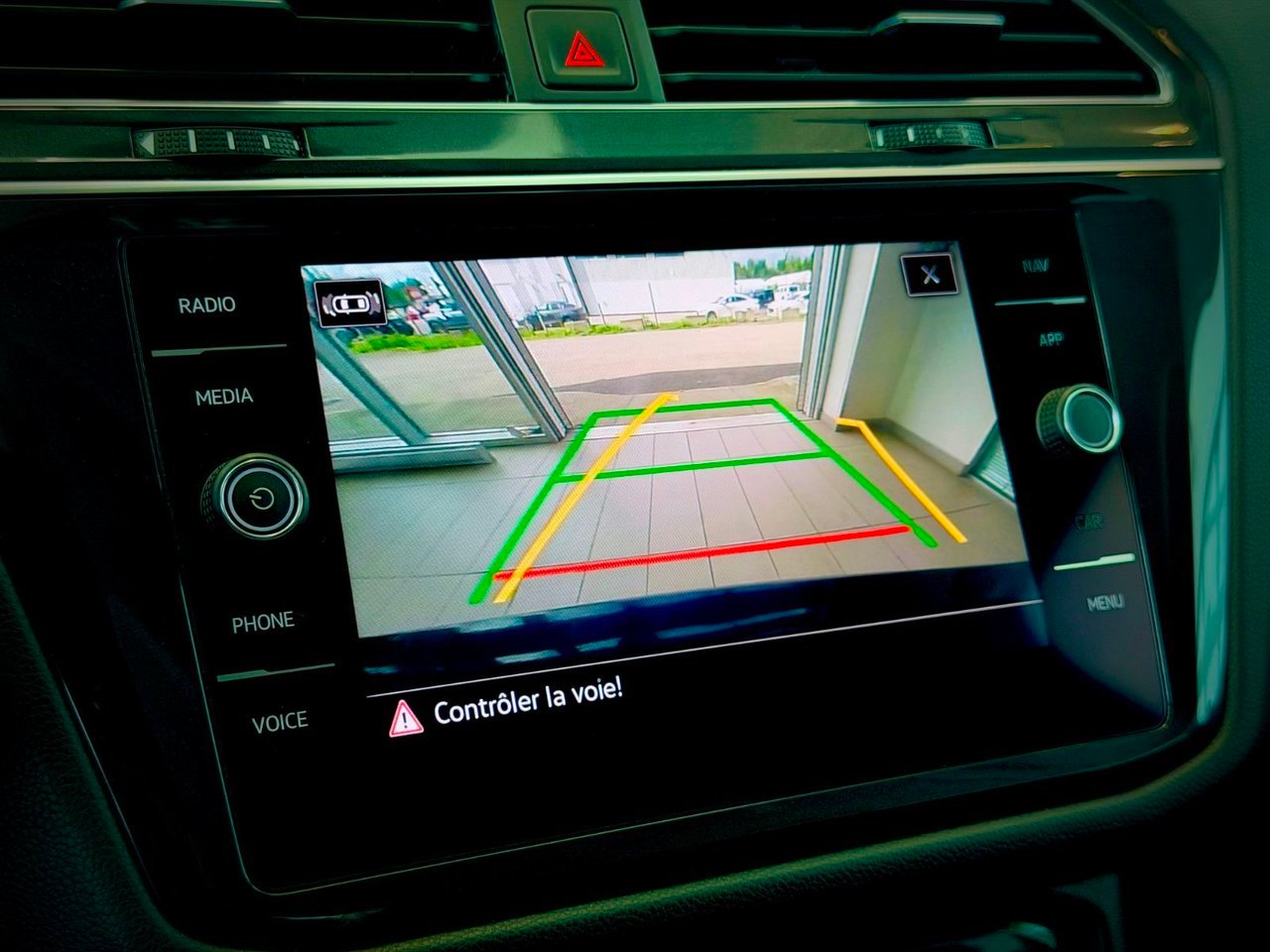 2021 Volkswagen Tiguan Notre-Dame-des-Prairies - photo #29