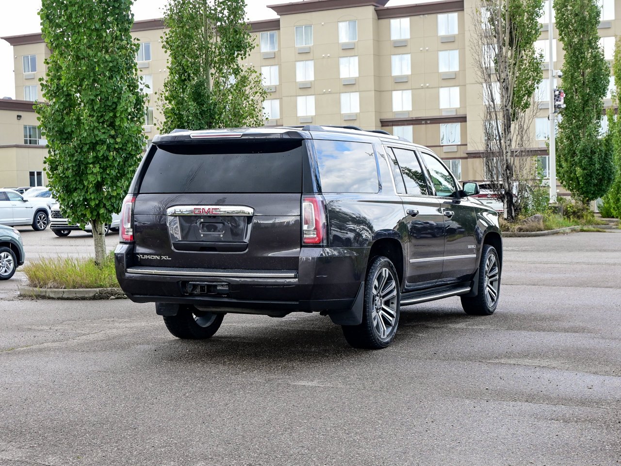 2017 GMC Yukon XL 4WD 4dr Denali Black Sherwood Park - photo #12