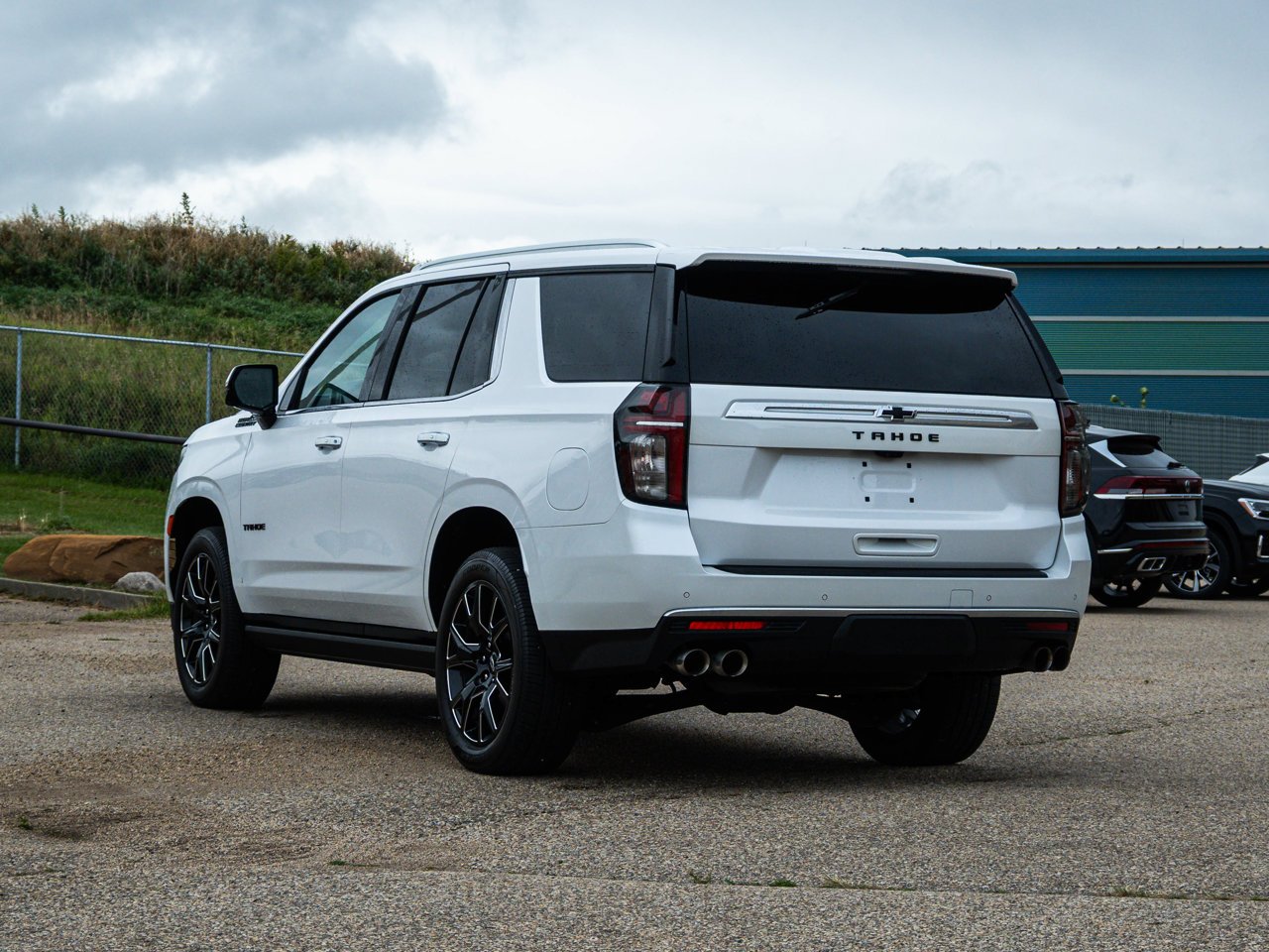 2023 Chevrolet Tahoe 4WD 4dr High Country White Sherwood Park - photo #11