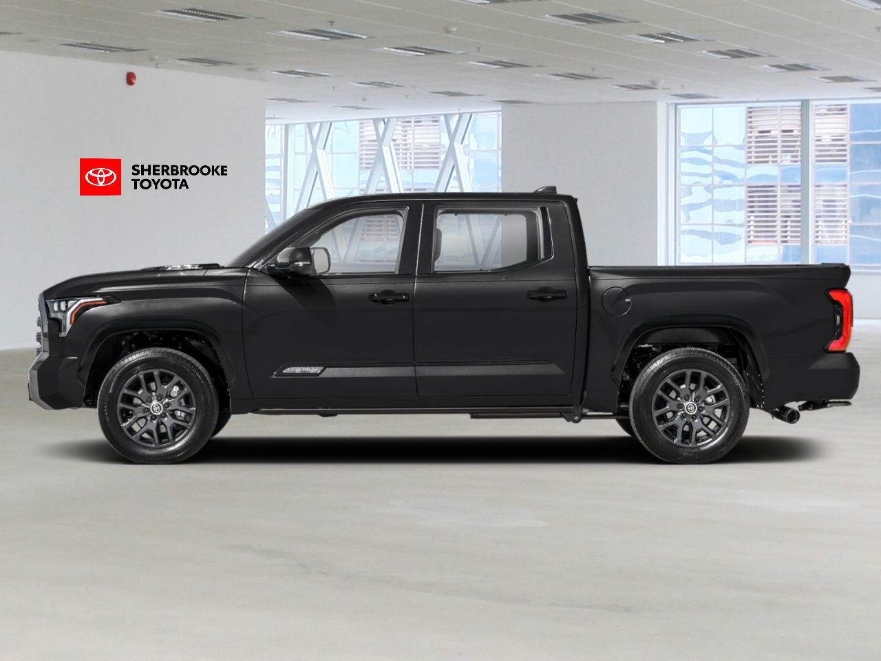 Toyota TUNDRA 4X4 Platinum hybride CrewMax 4x4 2026 Noir Sherbrooke - photo #1