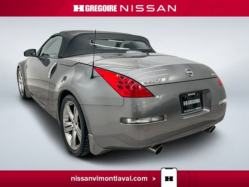 2008 Nissan 350Z Grey Laval - photo #5