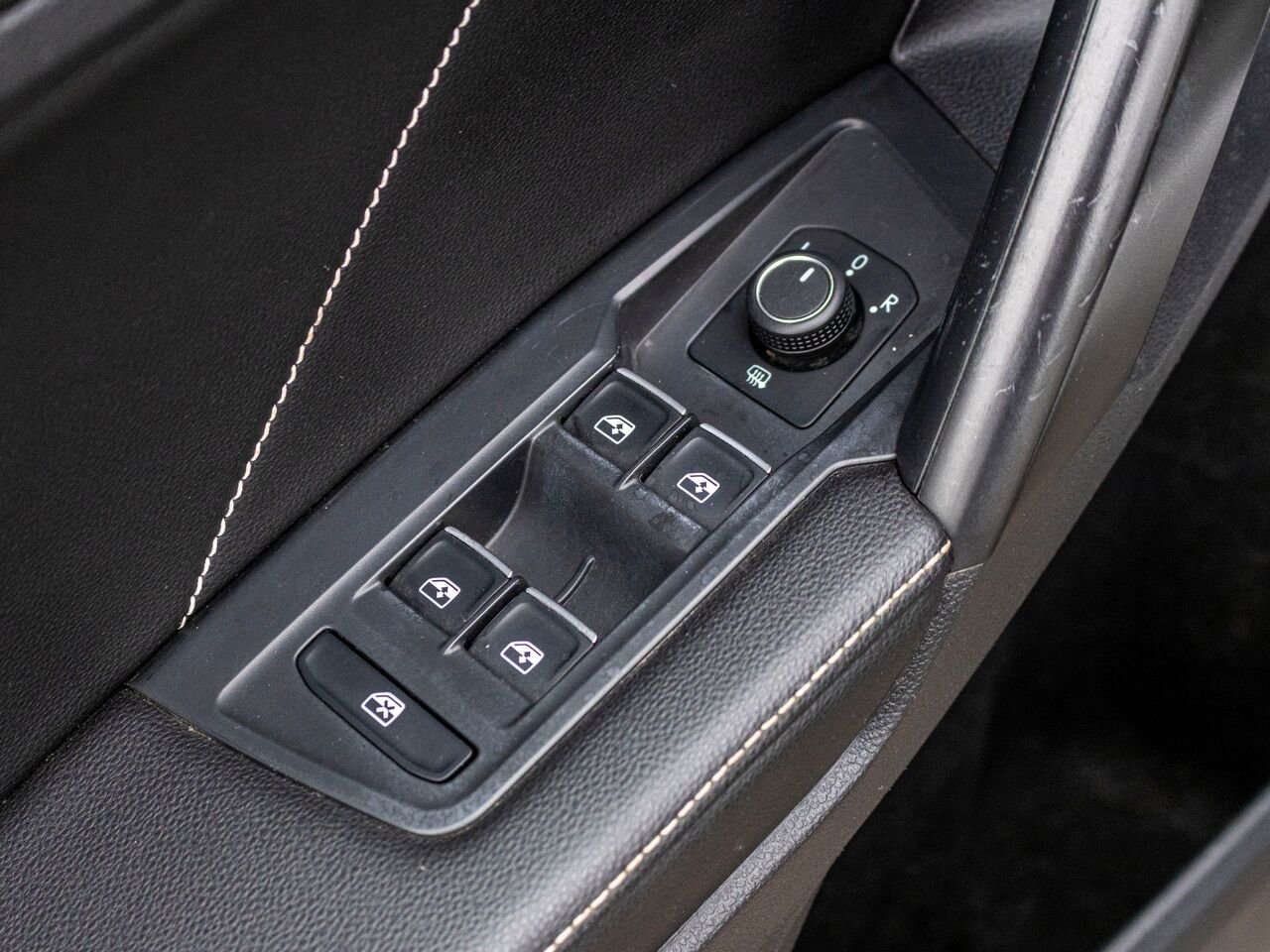 Volkswagen Tiguan Comfortline R-Line Black Edition 4MOTION 2022 Argent Châteauguay - photo #31