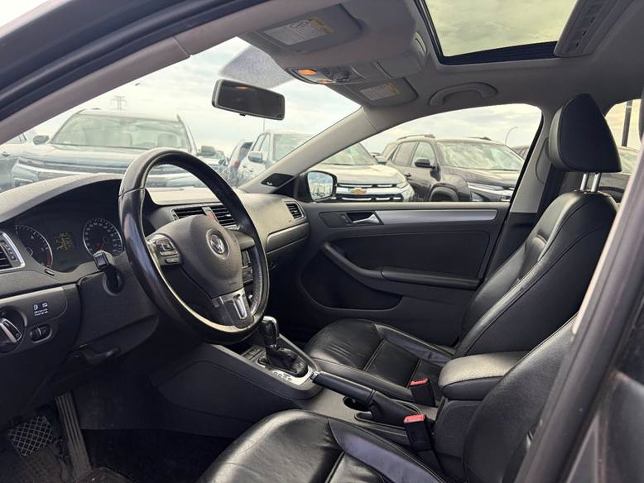 2013 Volkswagen Jetta Sedan 4dr 2.0T TDI DSG Highline Grey Sherwood Park - photo #5