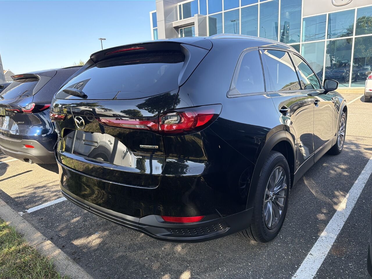2026 MAZDA CX-90 MHEV Jet Black Mica Ste-Marie - photo #3