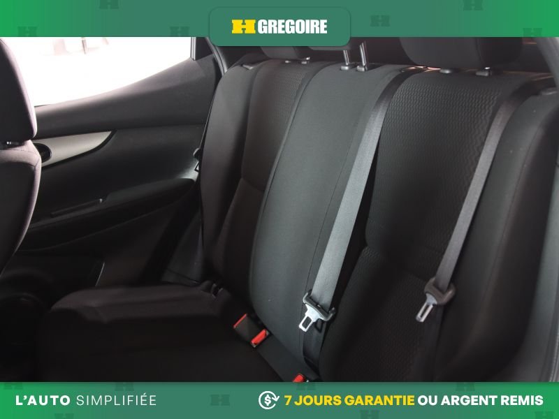 Nissan Qashqai 2019 Blanc Blainville - photo #31