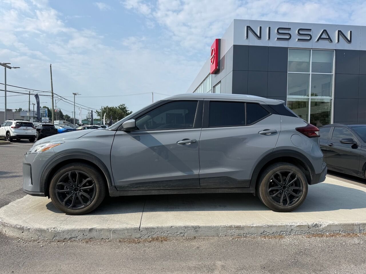 2024 Nissan Kicks SV TA Grey Châteauguay - photo #1