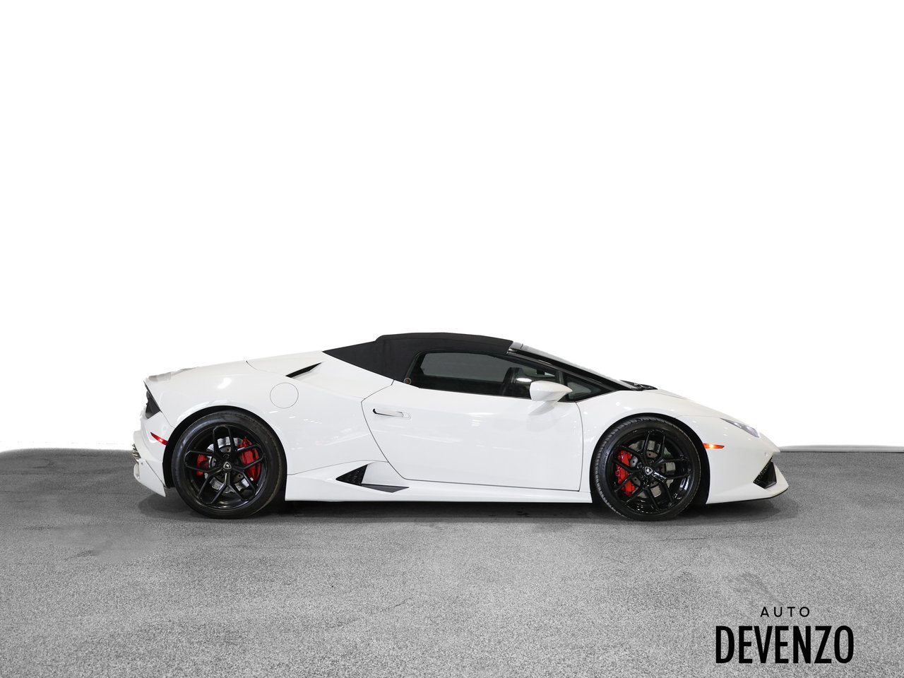 2017 Lamborghini Huracan White Saint-Eustache - photo #2