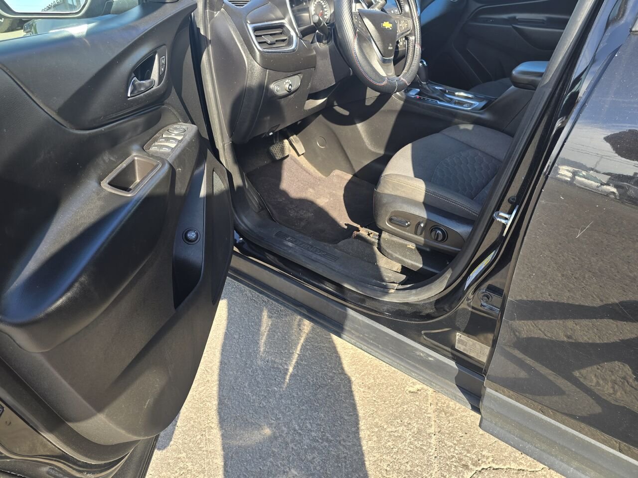 2019 Chevrolet Equinox Black  - photo #12