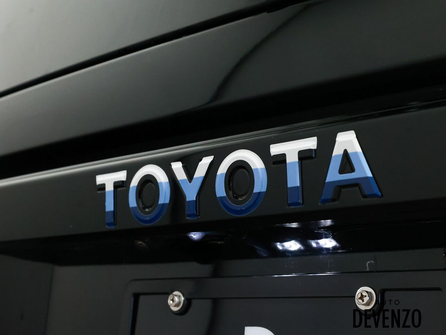 Toyota Land Cruiser 4 roues motrices 2024 Noir