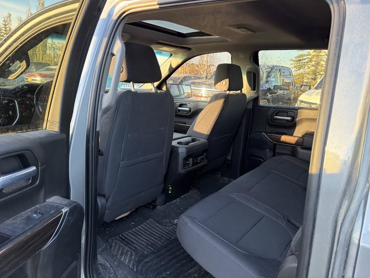 2019 Chevrolet Silverado 1500 4WD Crew Cab 147 RST Grey Sherwood Park - photo #5