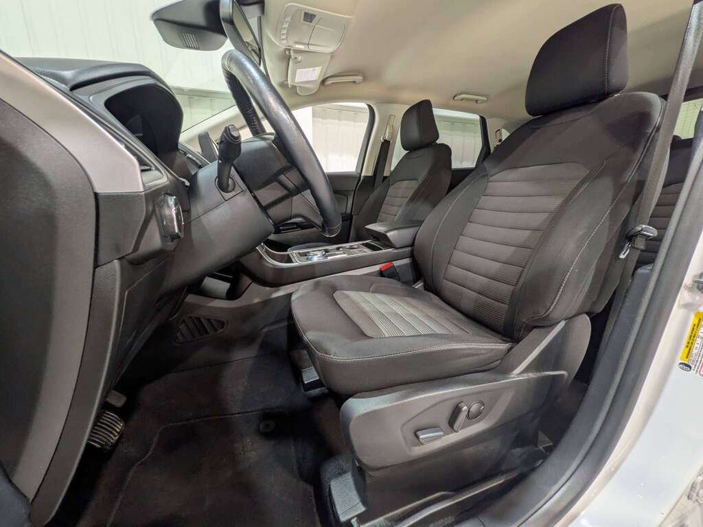 Ford Edge SEL AWD 2023 Blanc Val-David - photo #1