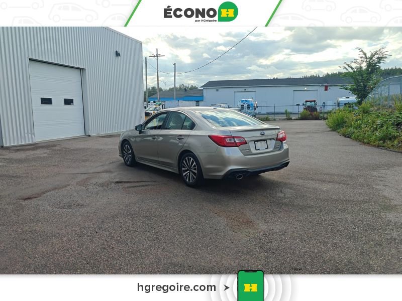 Subaru Legacy 2018 Beige Laval - photo #5
