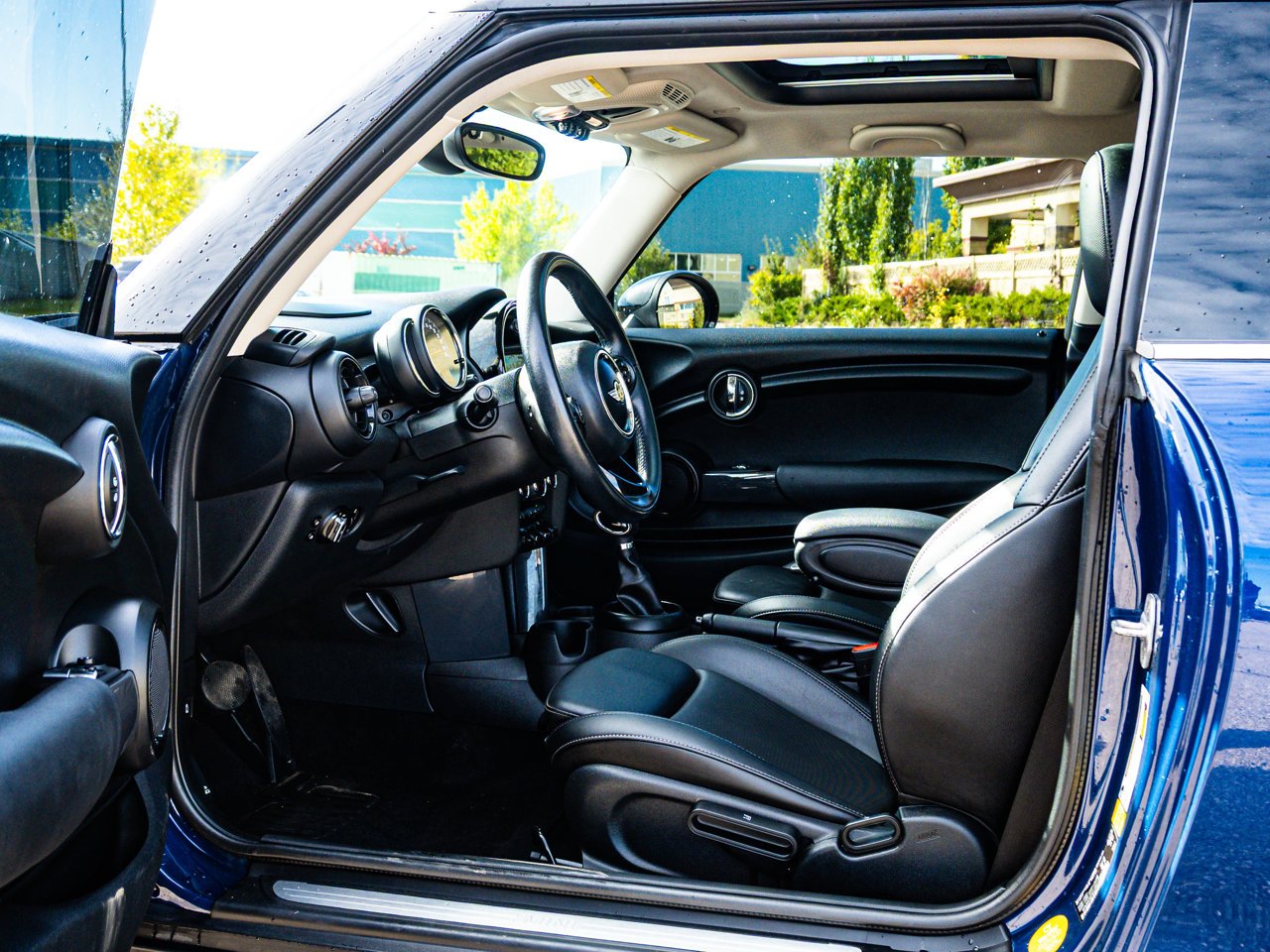 2017 MINI Cooper Hardtop 3dr HB Blue Sherwood Park - photo #17