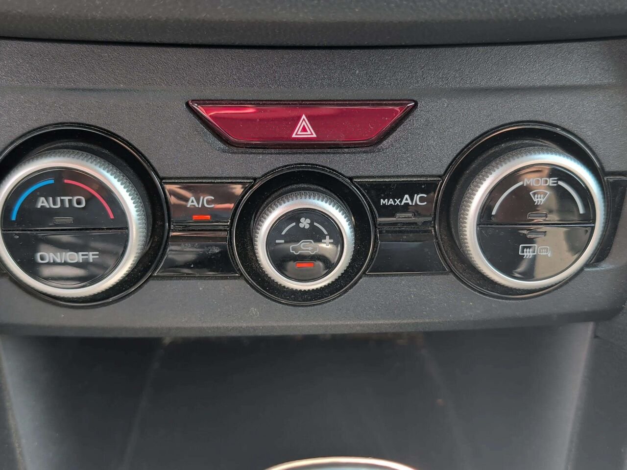 2021 Subaru Crosstrek Touring CVT Black Gatineau - photo #18