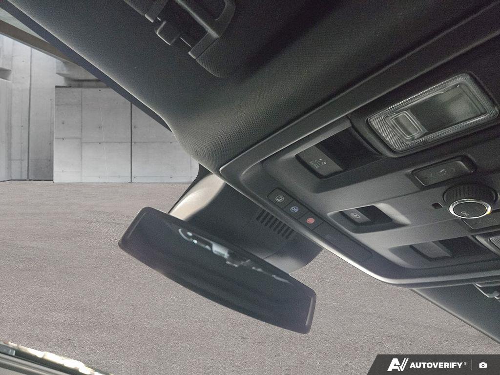 2024 Chevrolet Suburban 2602514A | RST | CK10906 Black Edmonton - photo #20