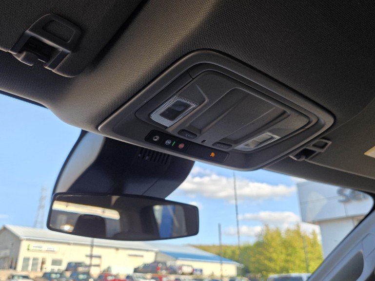 2023 Chevrolet Silverado 1500 Custom 4X4 Blue Mont-Laurier - photo #29