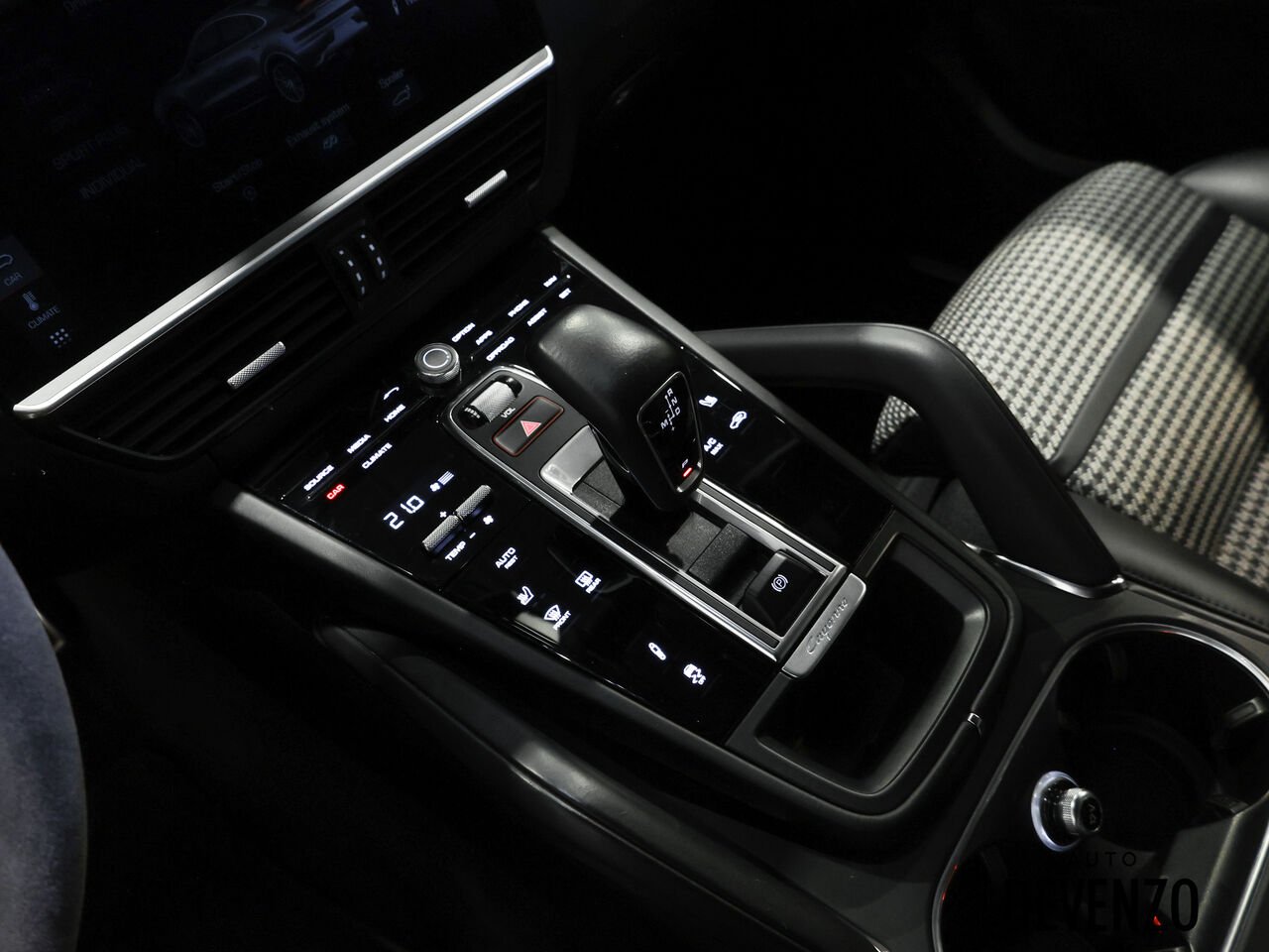 Porsche Cayenne 2020 Orange Saint-Eustache - photo #21