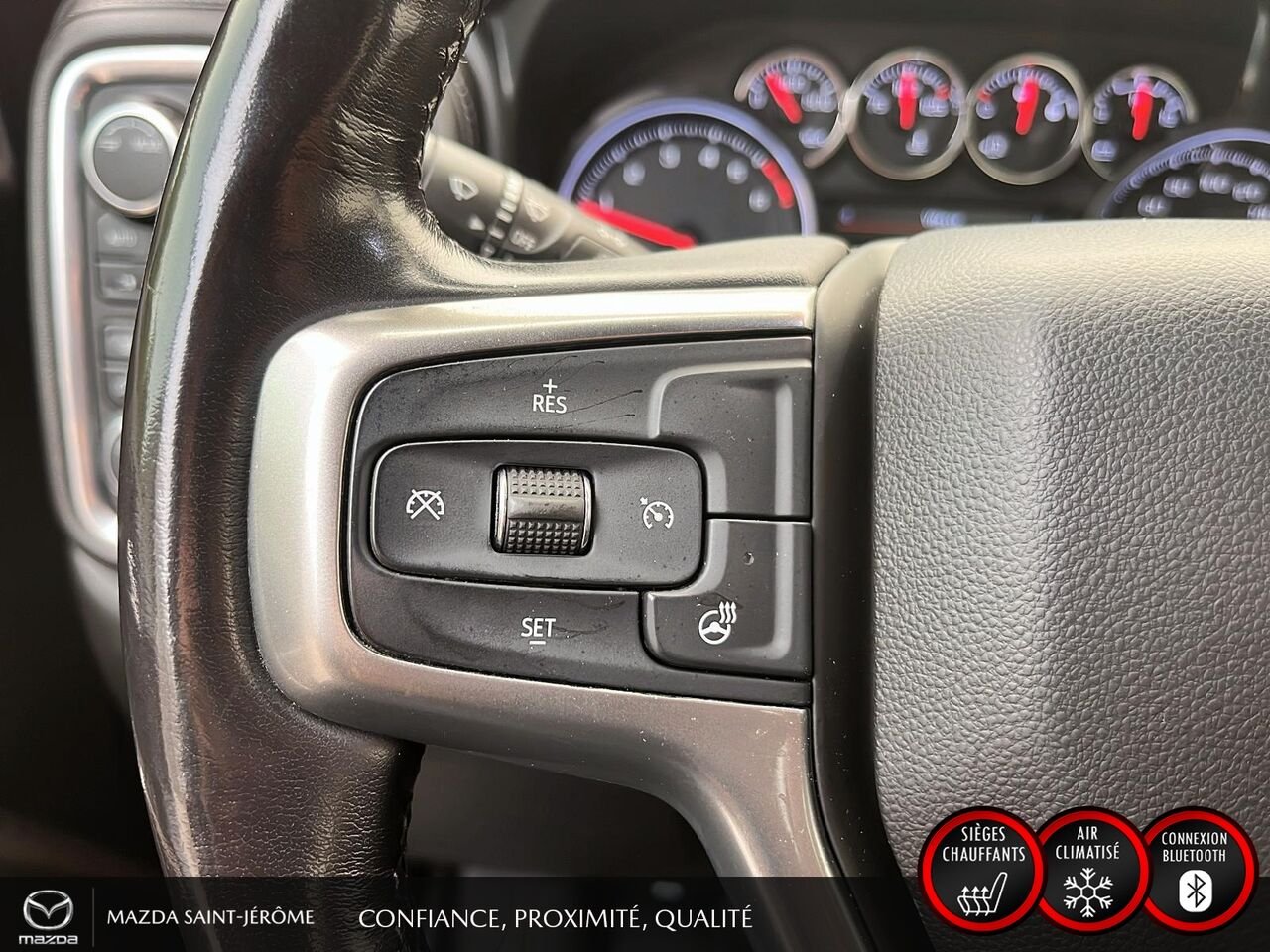 Chevrolet Silverado 1500 RST cabine multiplace 4RM 157 po 2020 Rouge Saint-Jérôme - photo #14