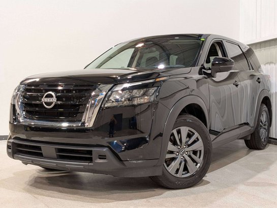 2024 Nissan Pathfinder Black