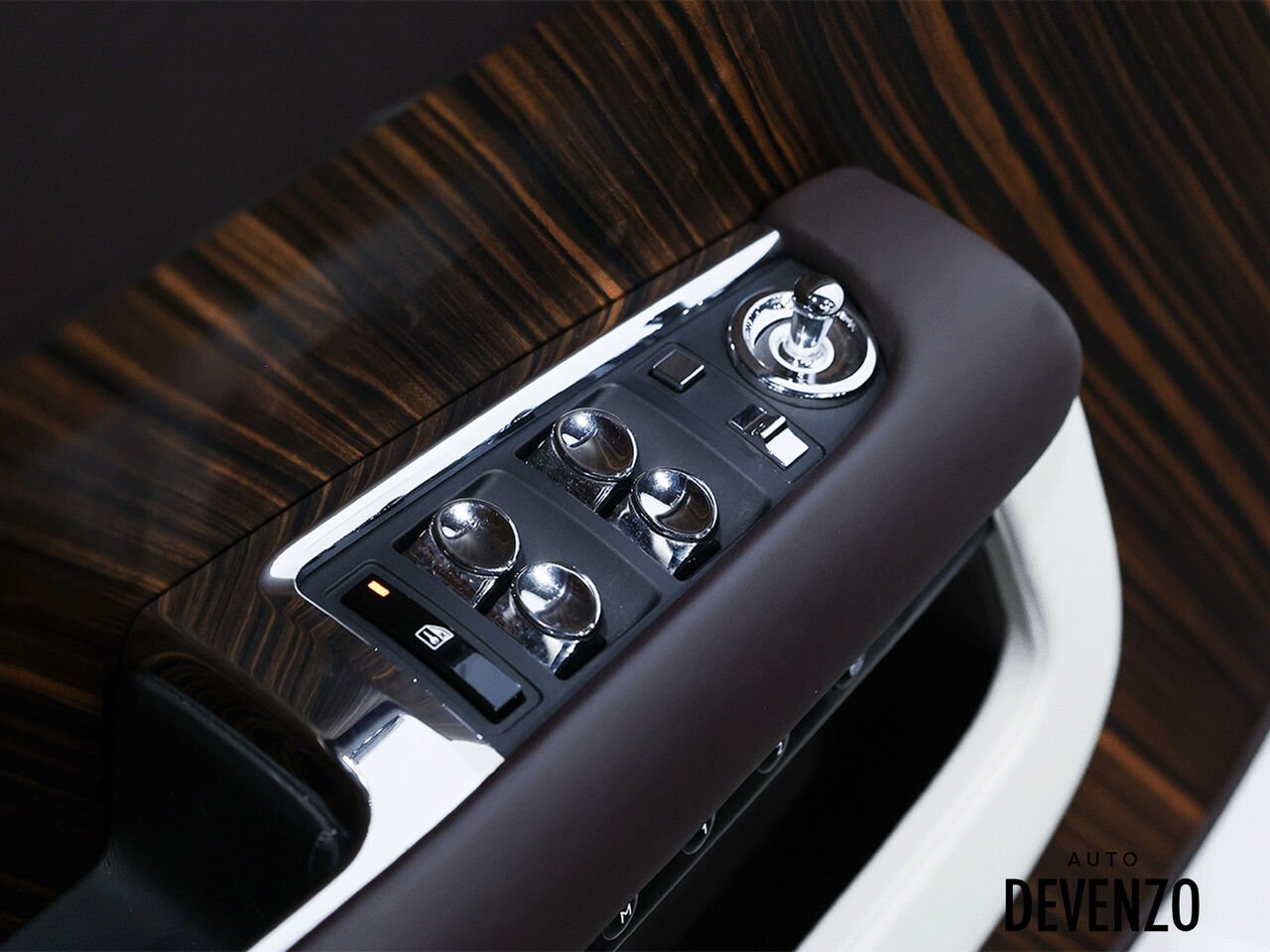 2020 Rolls-Royce Wraith White Saint-Eustache - photo #12