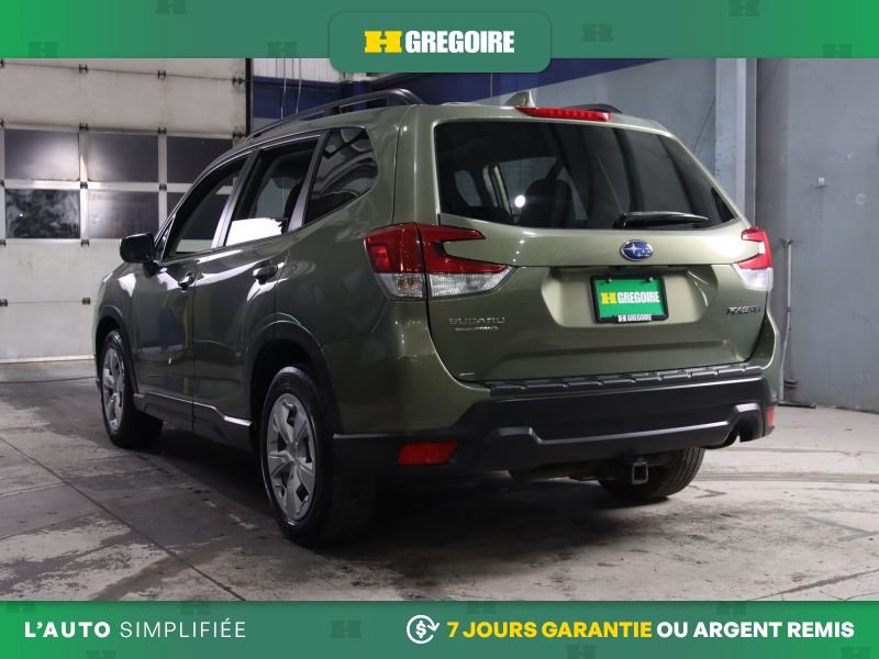 2019 Subaru Forester Green Saint-Eustache - photo #4