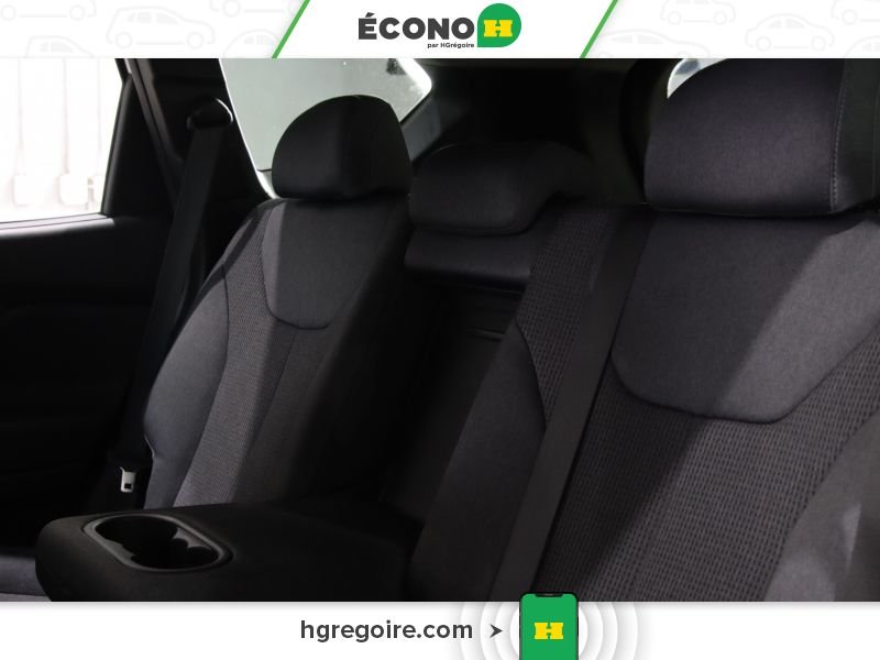 2020 Hyundai Santa Fe White Saint-Eustache - photo #18