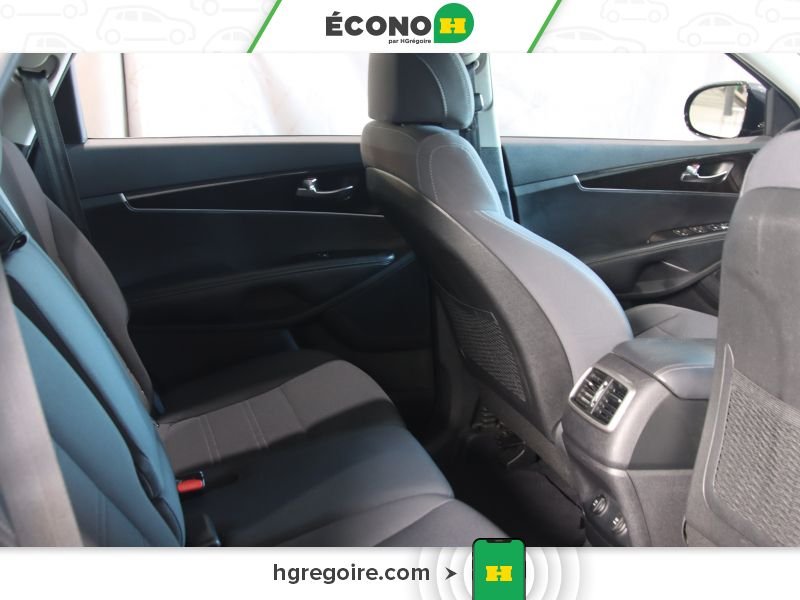 2017 Kia Sorento Grey Laval - photo #25